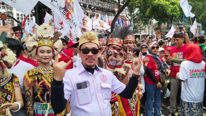 Jangkar Merah Putih Lampung Dampingi Pendaftaran Paslon Ganjar-Mahfud ke KPU