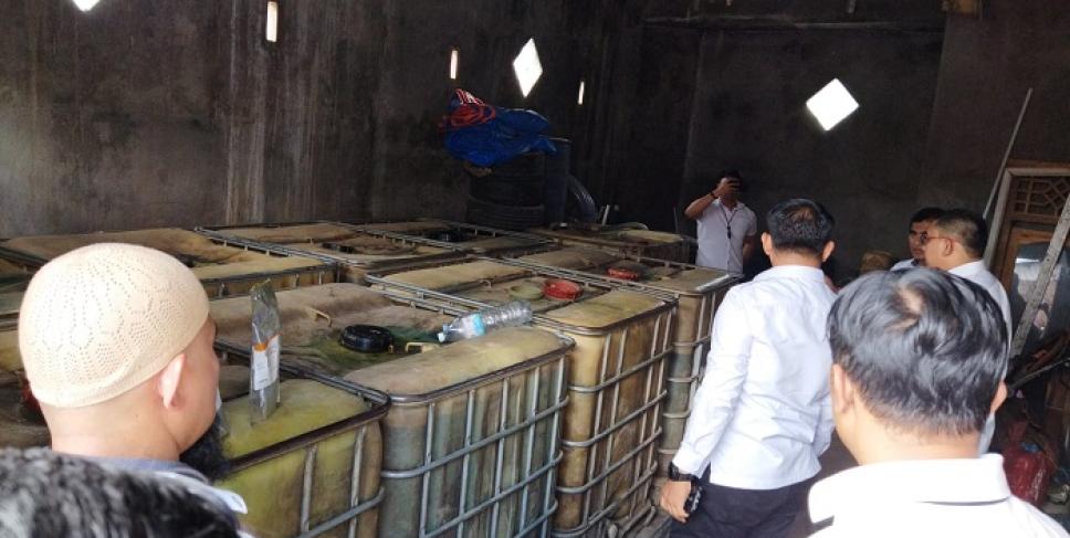 Polda Lampung Gerebek Gudang Diduga Tempat Penyalagunaan BBM, LSM PRL : Polda Lampung Harus Berani Tindak Semua Pihak yang Terlibat