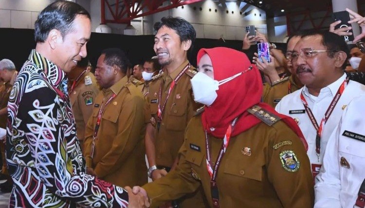 Wali Kota Eva Dwiana Mengikuti Rakor Penanggulangan Bencana 2023