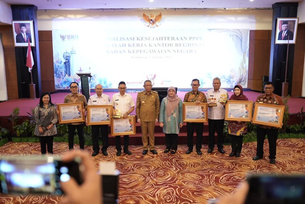Pemprov Lampung Raih Penghargaan BKN Award 2023 di Pontianak