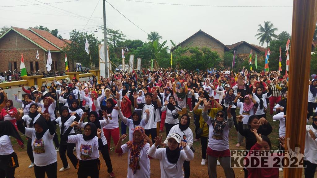 Caleg Dapil 3 Kecamatan Tegineneng Eko Saputra Ajak Masyarakat Senam Sehat, Serta Menjalin Silaturahmi