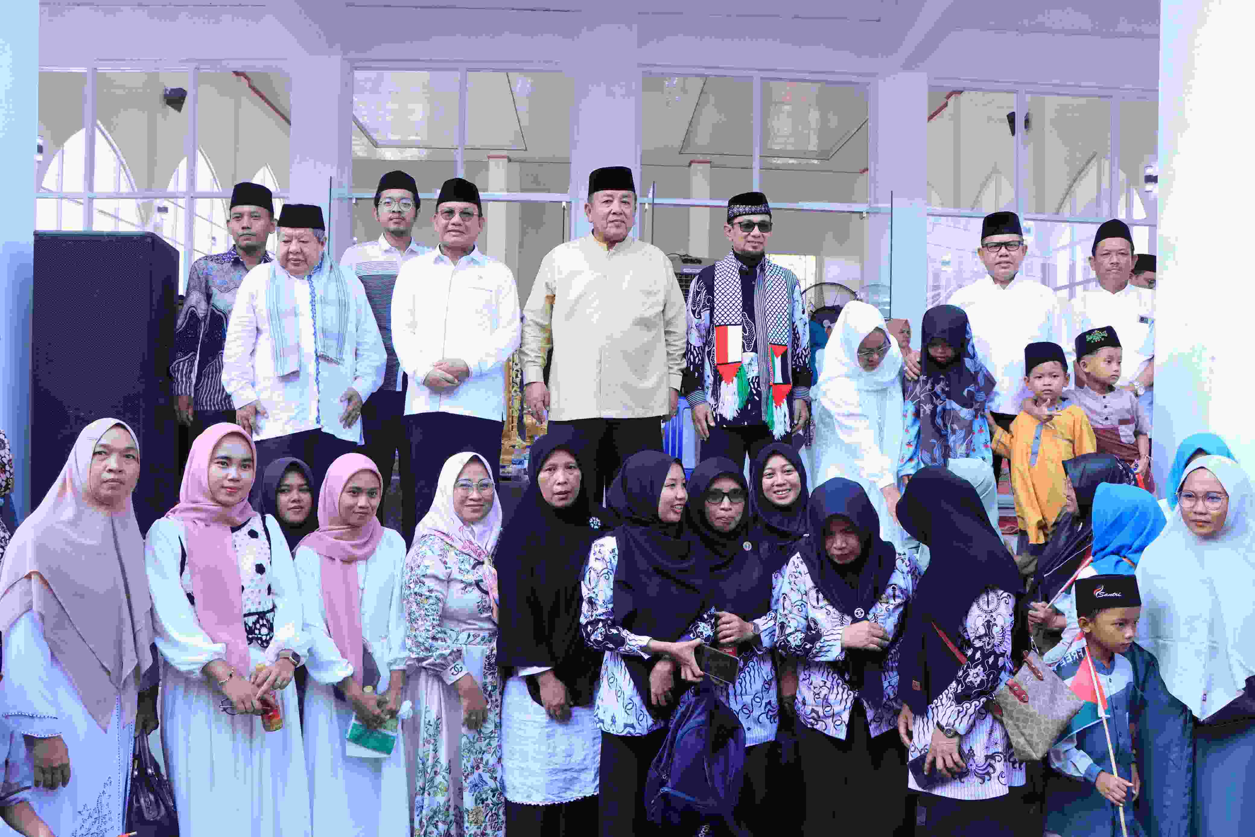 Gubernur Arinal Djunaidi Meresmikan Masjid Al-Karim di Kabupaten Mesuji