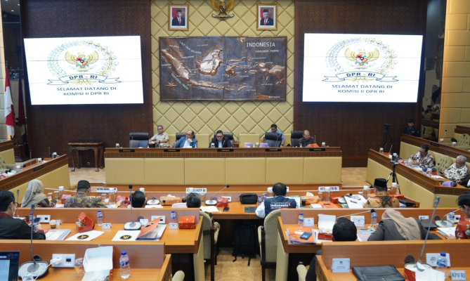 Bawaslu Rubah Perbawaslu Pengawasan Pemilu di Luar Negeri & Pengawasan Pemilu