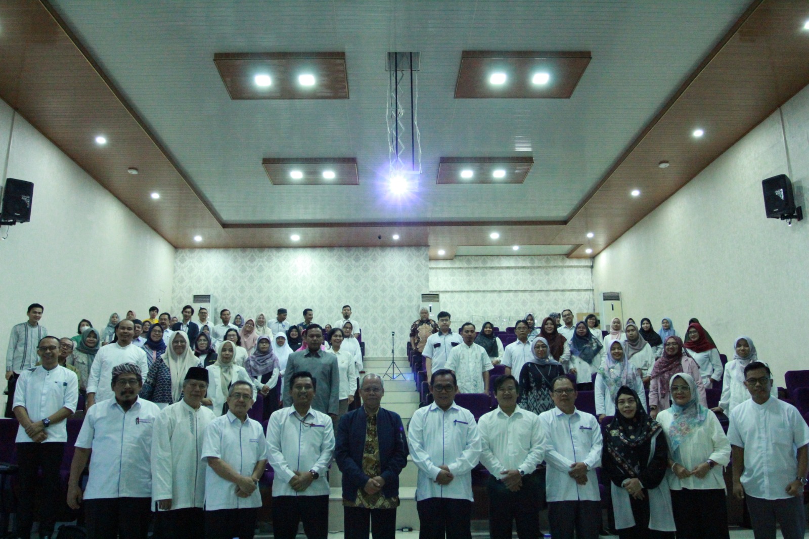 Tingkatkan Kualitas Pembelajaran Dan Akreditasi, FKIP Unila Adakan Kuliah Umum Bersama Ketua Umum LAMDIK