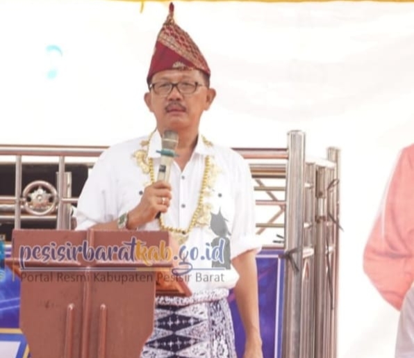 Bupati Agus Istiqlal Resmi Buka Pekan Fest Goes To Lemong Tahun 2023