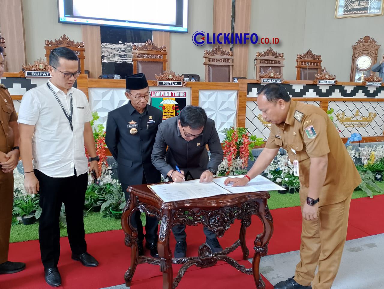 DPRD Kabupaten Lampung Timur Menggelar Paripurna Terkait Lima Raperda