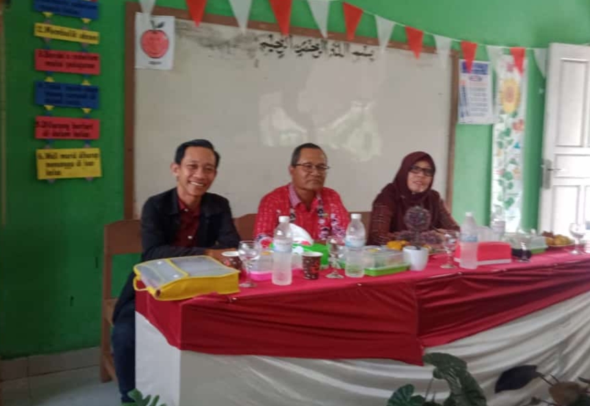 Rakor Dengan Kepala Sekolah, Aminudin: Tugas Wartawan Bukan Hanya Sebagai Kontrol Sosial,Tetapi Harus Dapat Memberikan Edukasi