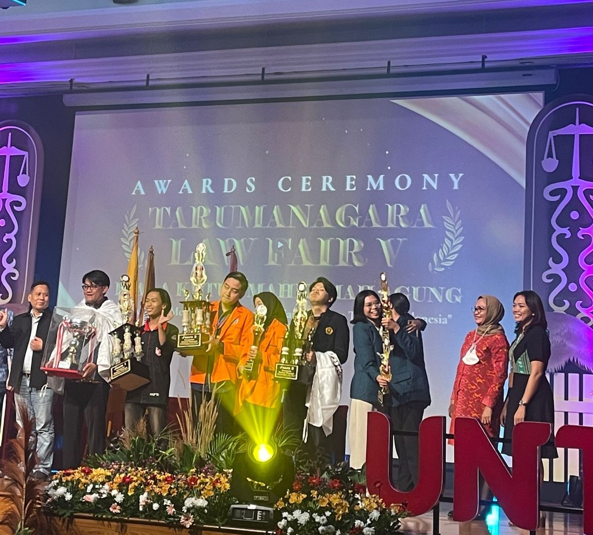 UKMF PSBH FH Unila Raih Empat Gelar di Kompetisi Mediasi Nasional