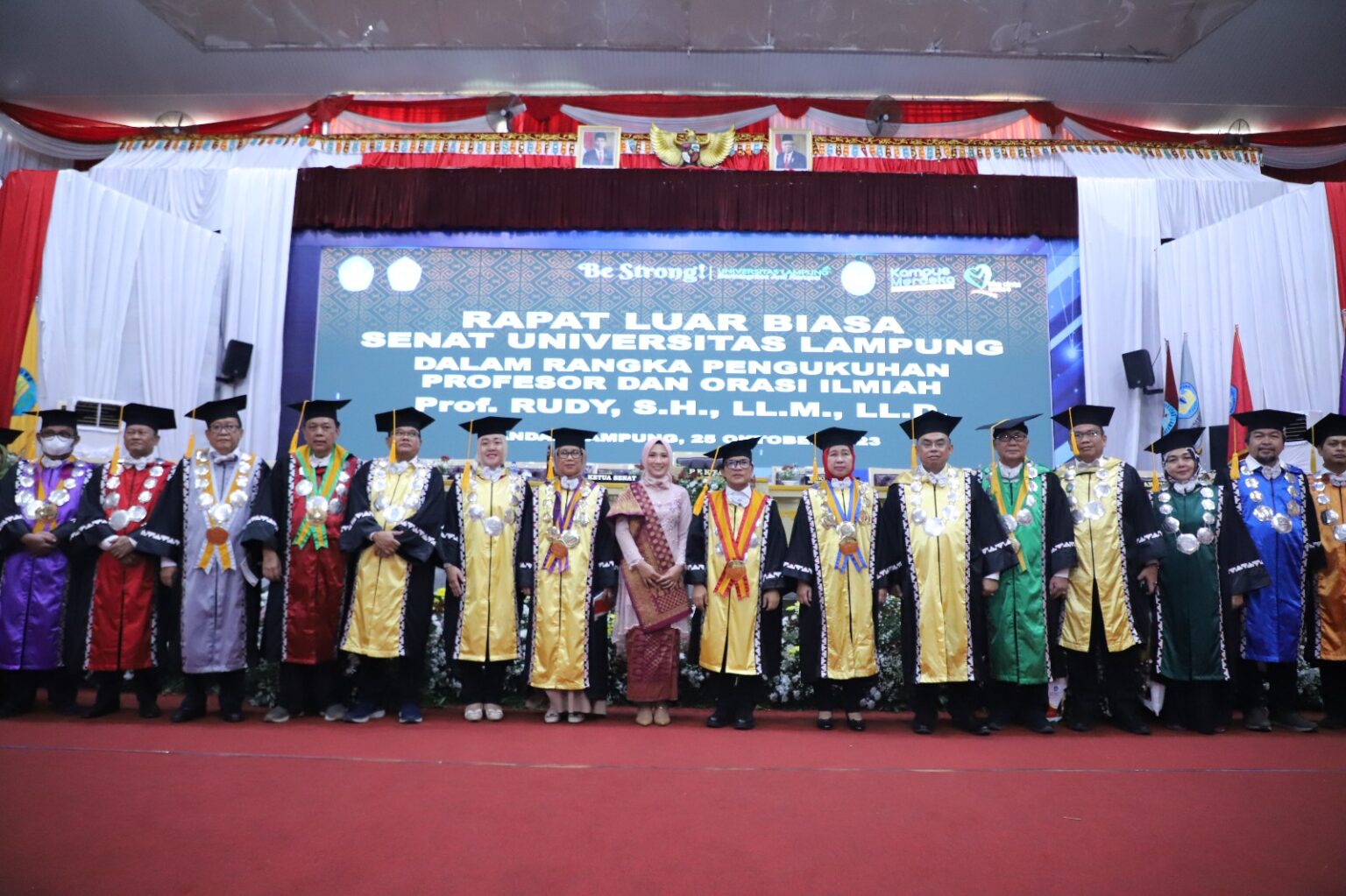 Guru Besar Unila Dilantik: Prof. Rudy Refleksikan Perkembangan Hukum Indonesia