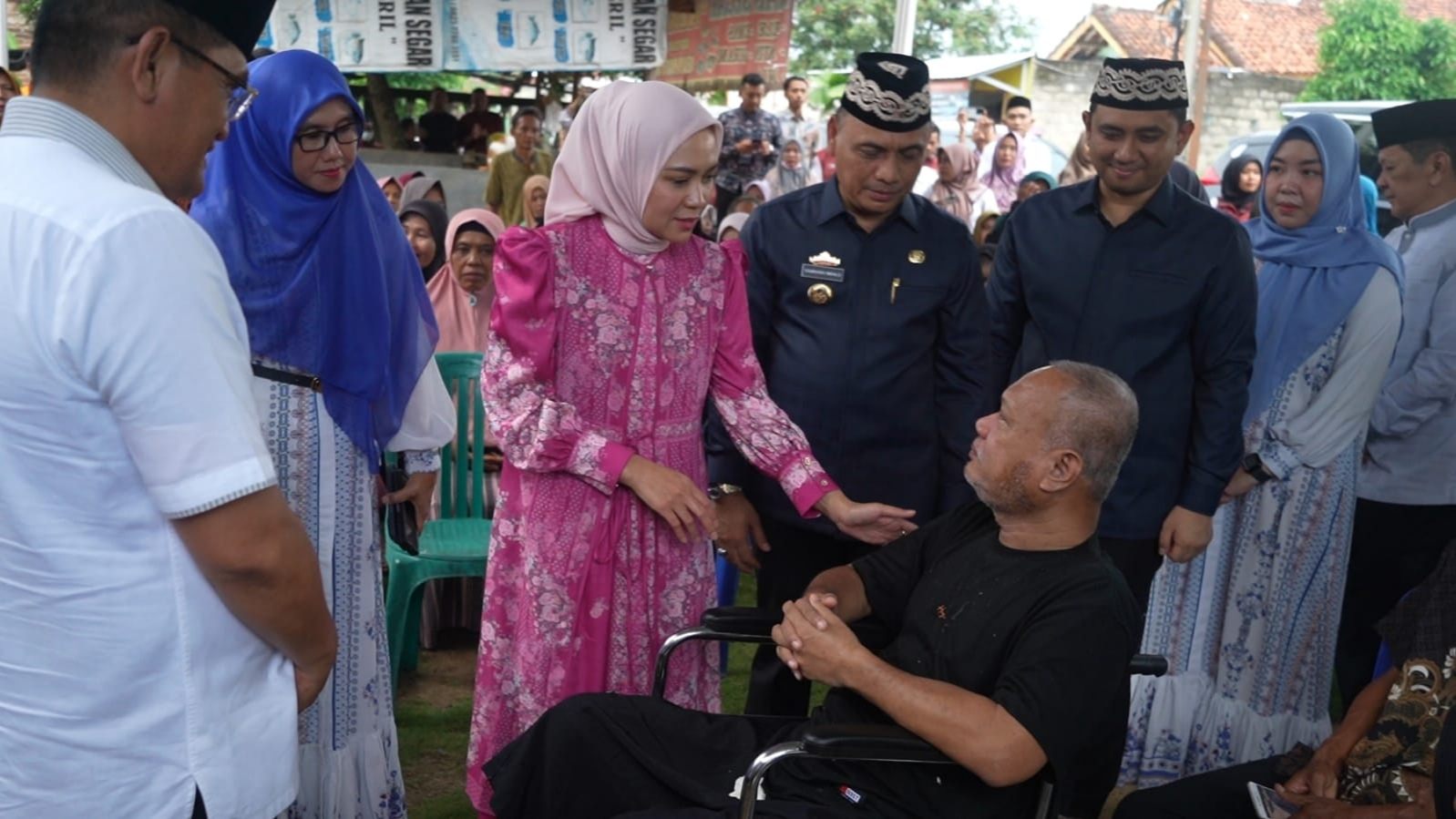 Ramadan Berkah, Wulan Sari Mirza Salurkan Bantuan di Kota Metro