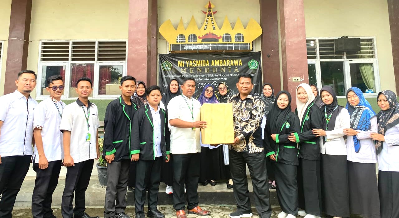 STIT Pringsewu Tarik Mahasiswa PPL Setelah Dua Bulan di MI Yasmida Ambarawa