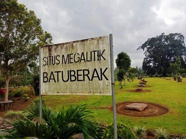 Simak Yuk! Situs Megalitikum Batu Berak