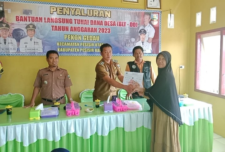 Pemerintah Pekon Gedau Salurkan  BLT DD Tahap 4 Kepada 18 KPM