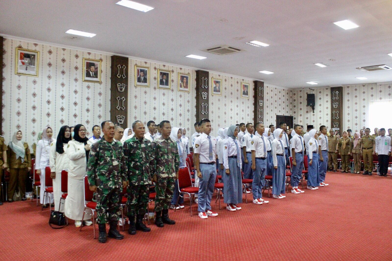 Pj Bupati Tulang Bawang Lepas 33 Calon Paskibraka