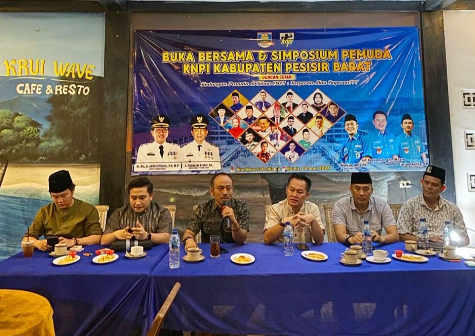 DPD KNPI Pesibar Gelar Buka Bersama Dan Simposium Pemuda KNPI
