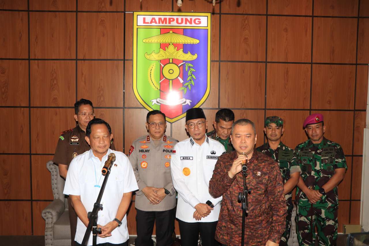 Gubernur Lampung Paparkan Kesiapan Lebaran ke Mendagri dan Menhub