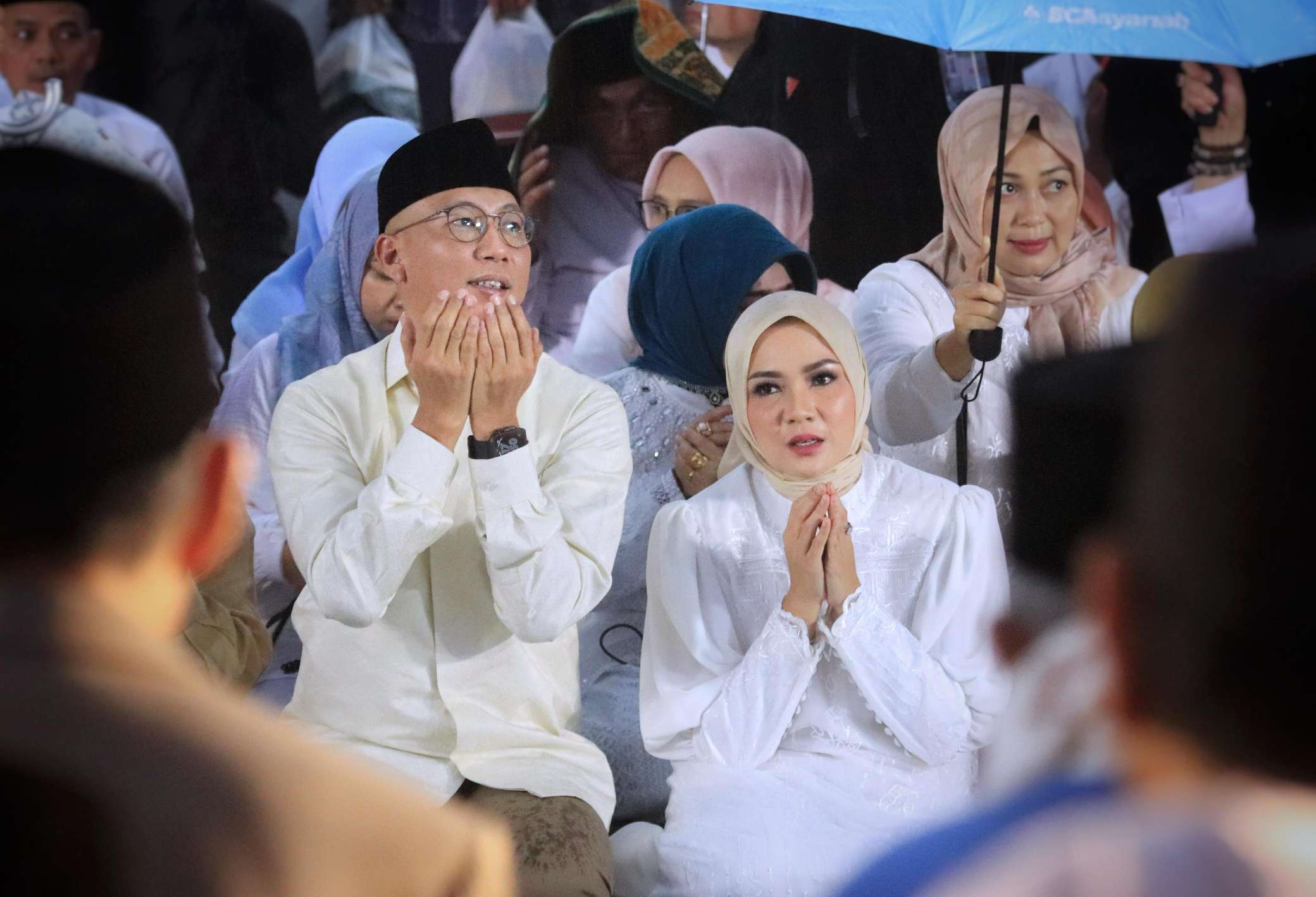 Ribuan Warga Lampung Padati Lampung Bersholawat, Peringati Nuzulul Quran dan HUT ke-61 Provinsi Lampung