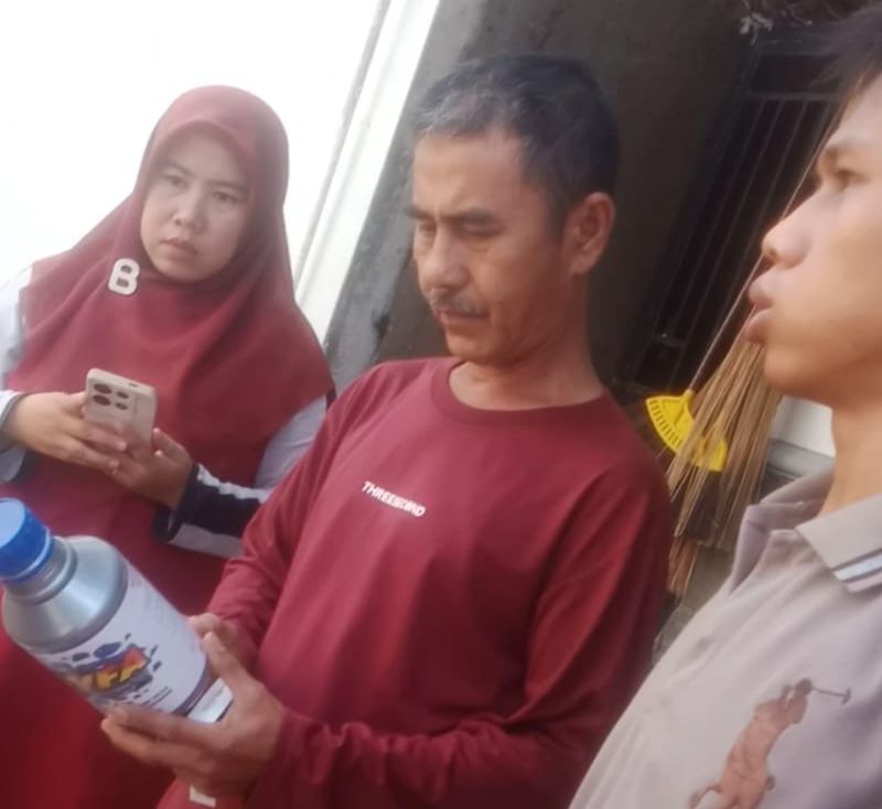 Fogging Gratis Tim Iqbal Ardiansyah Dihentikan, Warga Tuntut Penjelasan