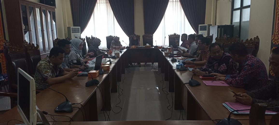 Wartawan Dilarang Liput Pansus DPRD Bandarlampung, Ali Wardana Tuai Kontroversi