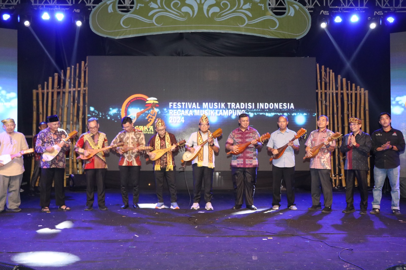 Pj Gubernur Lampung Buka Festival Musik Tradisi Indonesia 2024