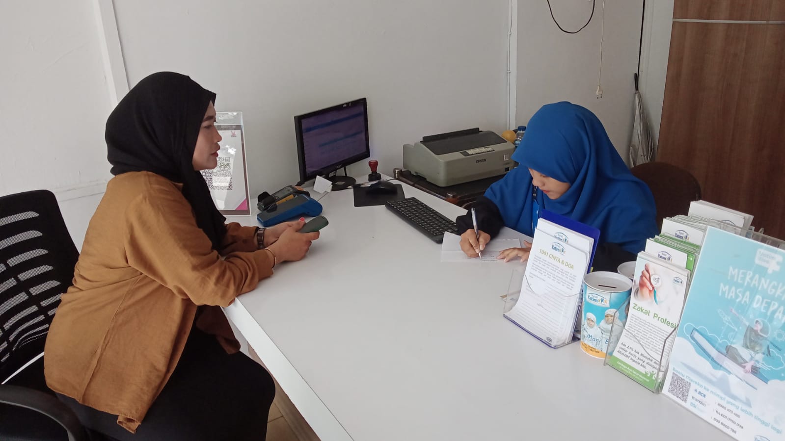 JMSI Lampung Berbagi Kebahagiaan dengan Anak Yatim