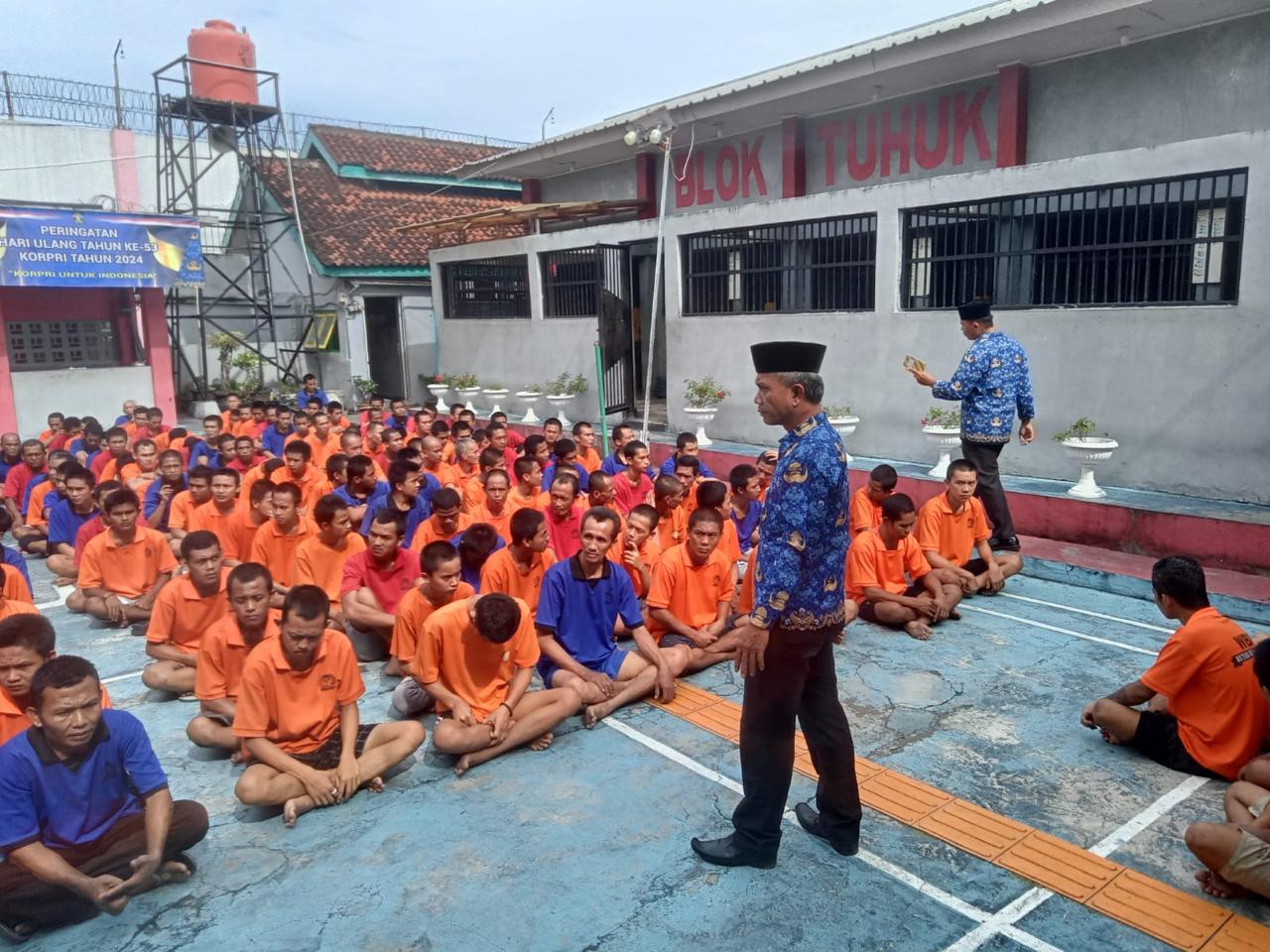 Ka KPR Rutan Krui Tekankan Pentingnya Kebersihan Kamar Hunian bagi Warga Binaan