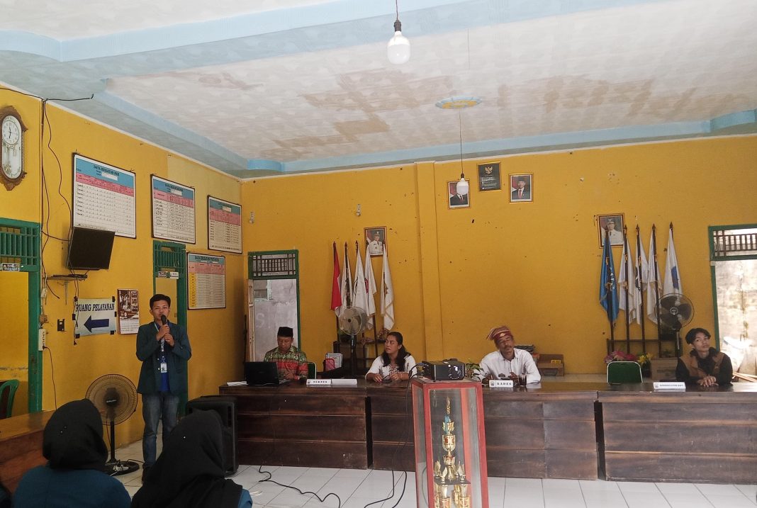 KKN Unila di Desa Bumi Restu: Kolaborasi Membangun Desa