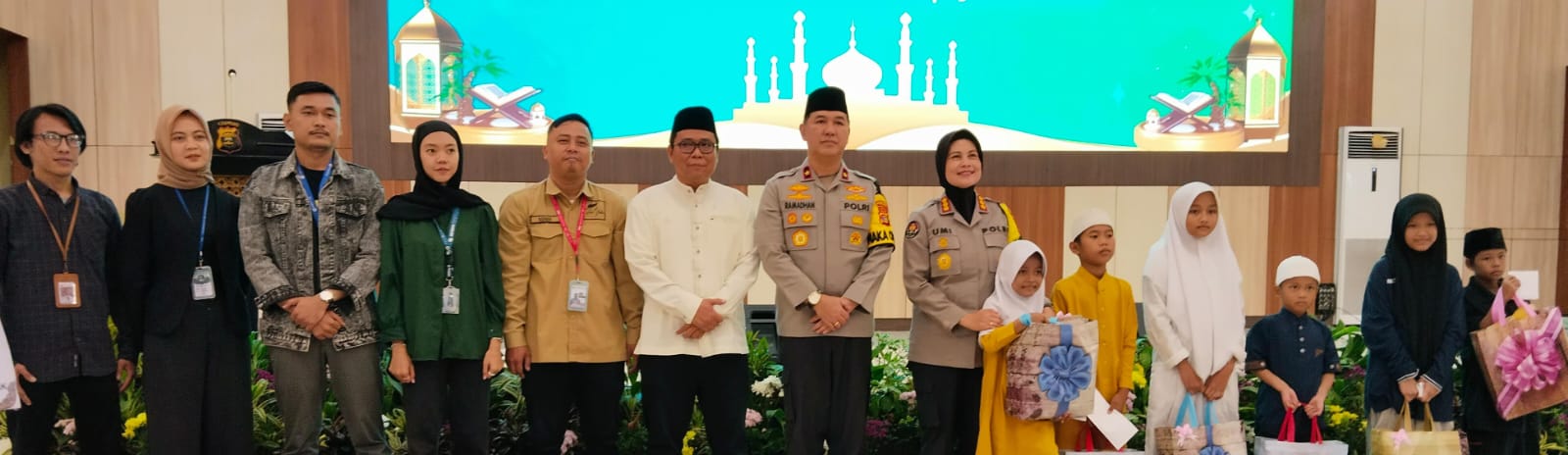 Polda Lampung Gelar Buka Puasa Bersama Anak Yatim dan Media