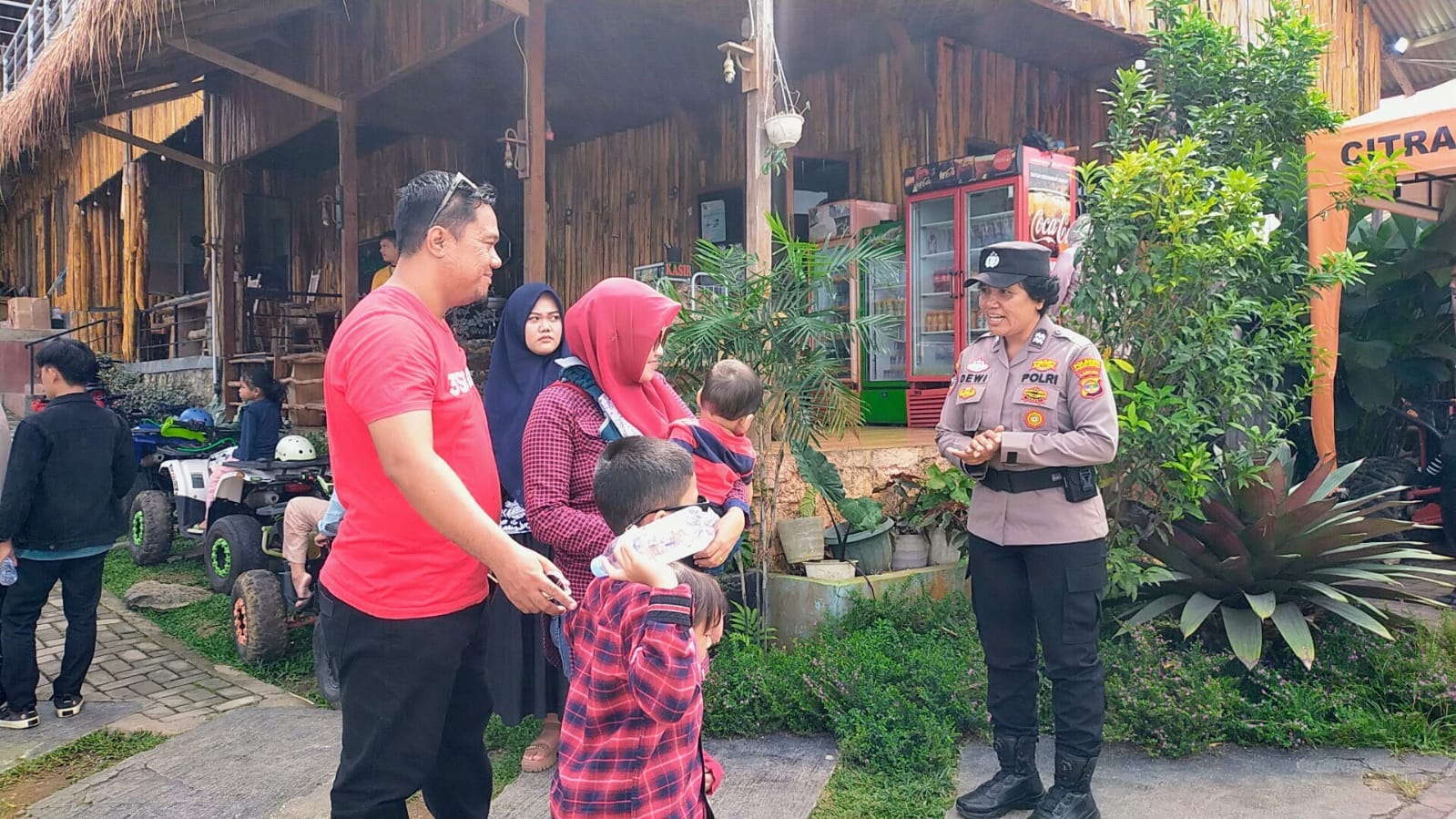 Polisi Sigap: Liburan di Lampung Lebih Tenang dan Seru