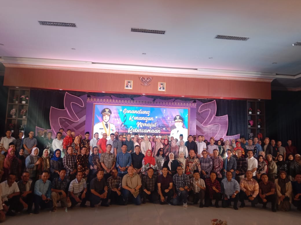 Eva Dwiana dan Atiek CB Meriahkan Senandung Kebersamaan