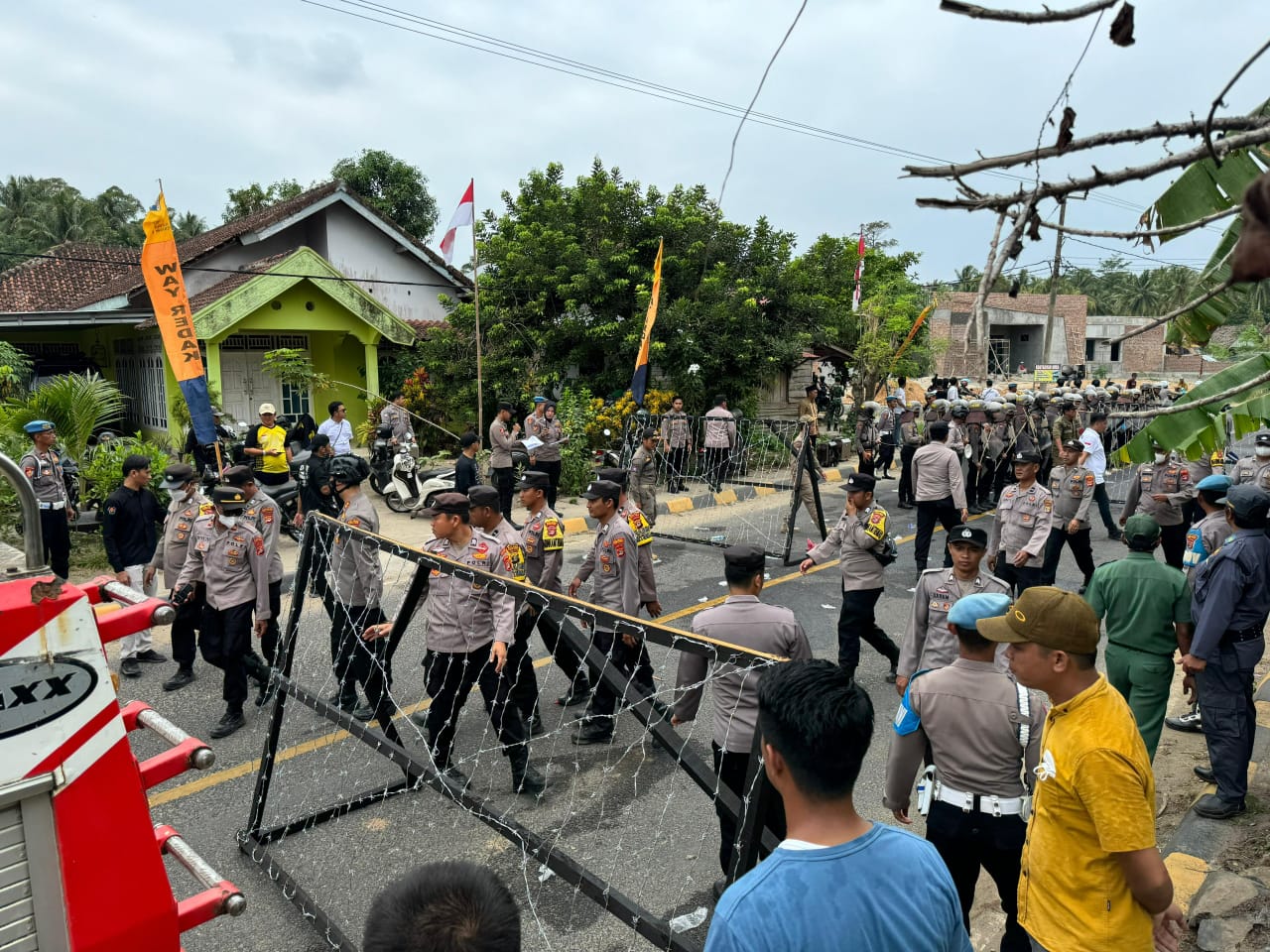 Pesisir Barat Gelar Simulasi Pengamanan Pilkada untuk Jamin Ketertiban