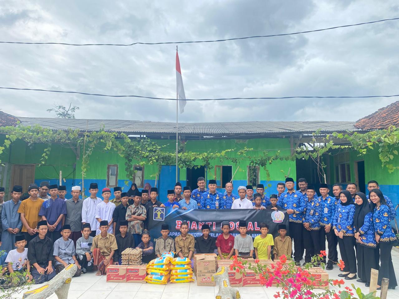 Lapas Narkotika Bandar Lampung Gelar Bakti Sosial di Ponpes Arroudhotul Wahida