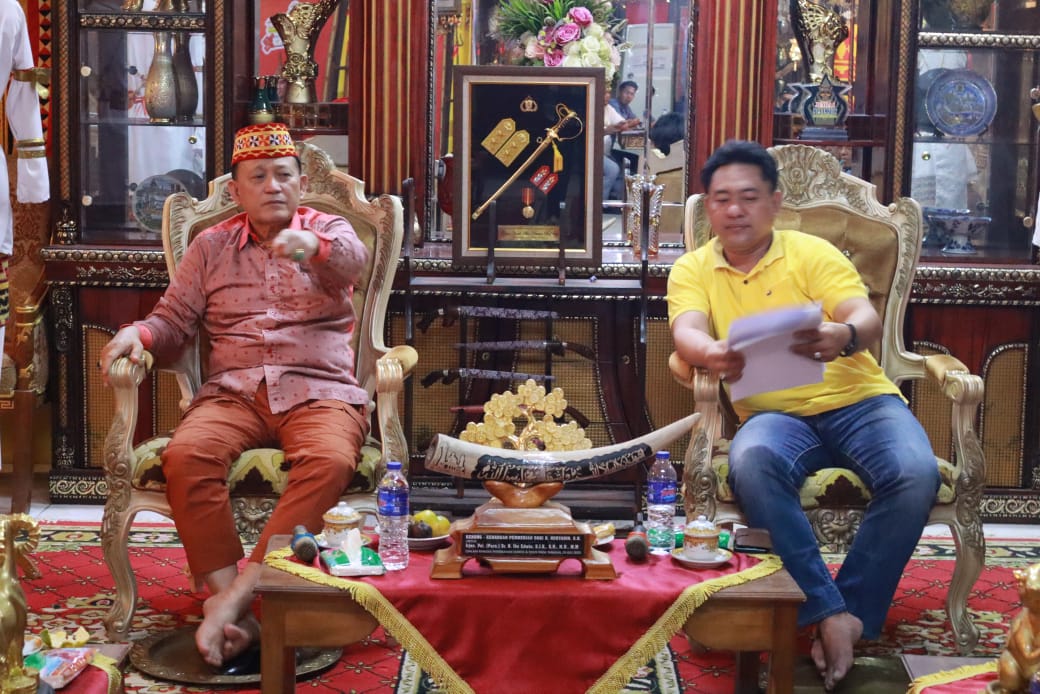 Warga Way Huwi Datangi Dang Ike, Minta Bantuan Terkait Sengketa Tanah