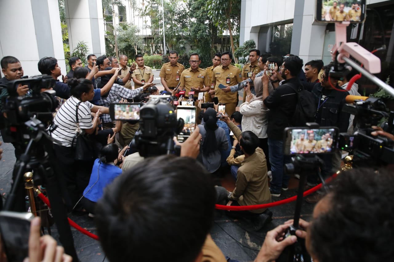 Wamendagri Bima: Pemeriksaan Bupati Indramayu Masih Terus Dikembangkan