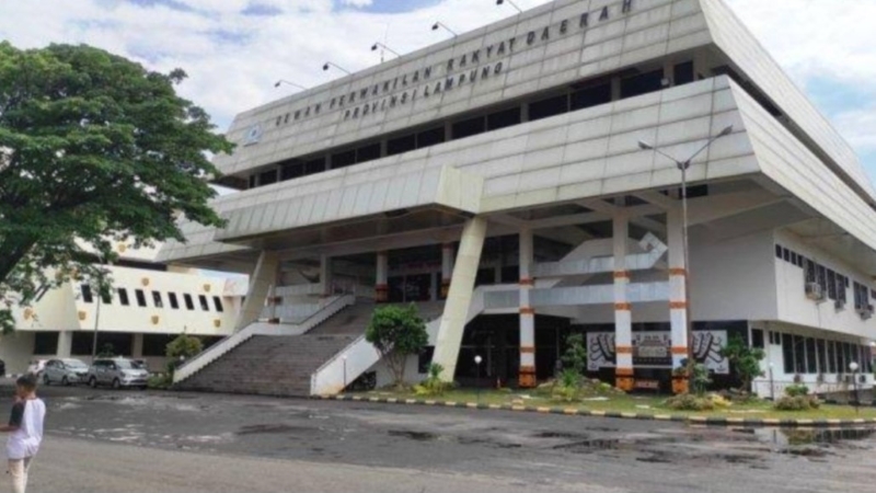 DPRD Lampung Sepakat dengan Pj Gubernur: Evaluasi Kadisdikbud