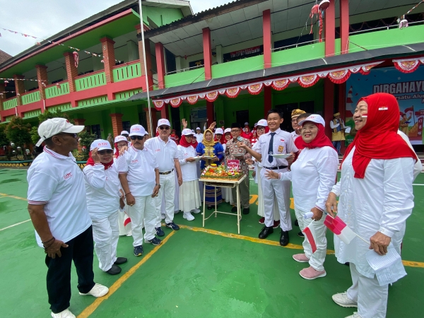 SMPN 1 Bandar Lampung Gelar Perayaan HUT RI ke-80