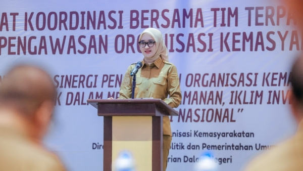 Wagub Jihan dan Kemendagri Rapatkan Barisan Awasi Ormas